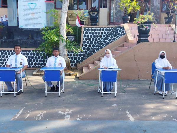 Polling Cepat Kandidat Calon Ketua OSIS Masa Bakti 2022/2023
