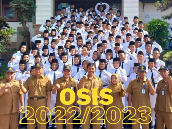 Pelantikan Pengurus OSIS/MPS Masa Bakti 2022/2023